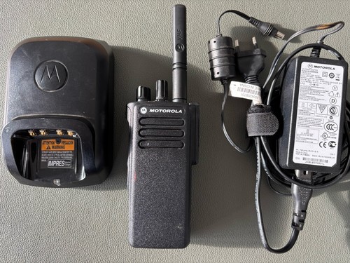 Motorola dp4401 vhf band - motorola,